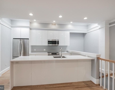 1351 Wisconsin Avenue Nw - Photo Thumbnail 3