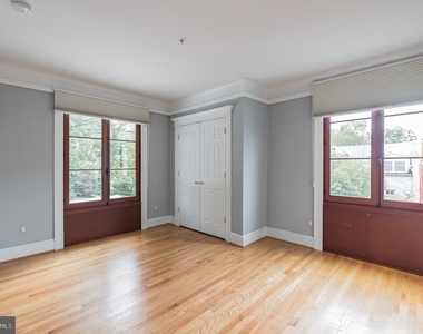 1351 Wisconsin Avenue Nw - Photo Thumbnail 7