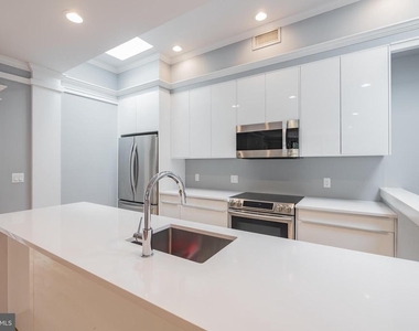 1351 Wisconsin Avenue Nw - Photo Thumbnail 5