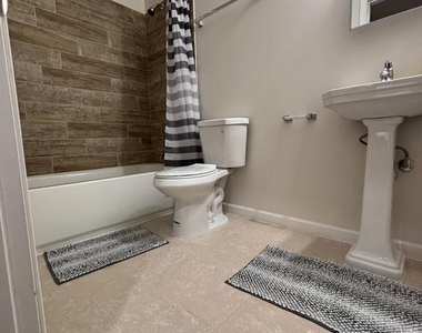 6005 Eads Street Ne - Photo Thumbnail 23