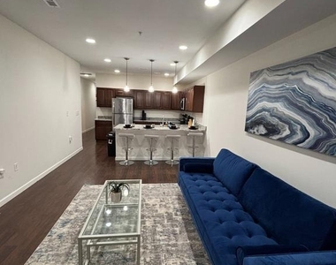 6005 Eads Street Ne - Photo Thumbnail 6