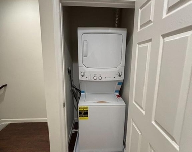 6005 Eads Street Ne - Photo Thumbnail 18