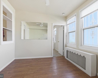 6 Barney Circle Se - Photo Thumbnail 8