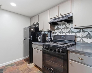 2609 Douglass Road Se - Photo Thumbnail 2
