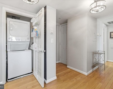 2609 Douglass Road Se - Photo Thumbnail 4