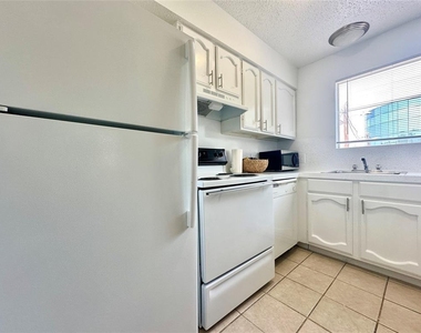 2410 Longview St - Photo Thumbnail 3