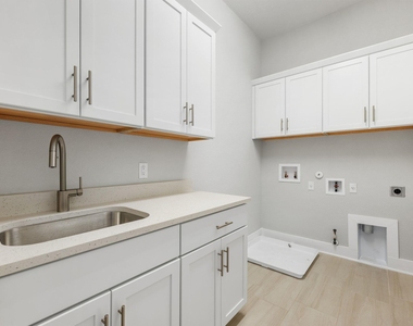 4323 Spicewood Springs Rd - Photo Thumbnail 27