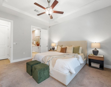 4323 Spicewood Springs Rd - Photo Thumbnail 17