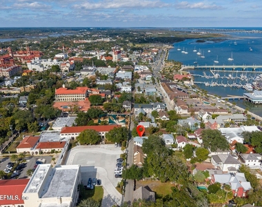 251 Charlotte Street - Photo Thumbnail 14