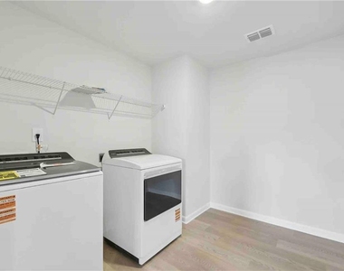 1528 High Falls Lane - Photo Thumbnail 5