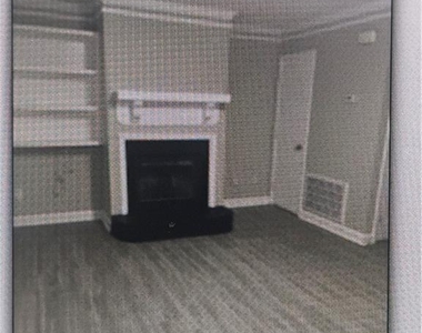 3197 Highpoint Court - Photo Thumbnail 2