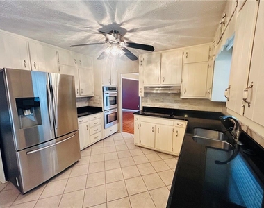 2100 Old Forge Way - Photo Thumbnail 3