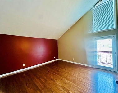 2100 Old Forge Way - Photo Thumbnail 14