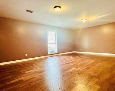 2100 Old Forge Way - Photo Thumbnail 19