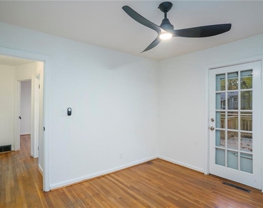 436 Grady Place - Photo Thumbnail 17