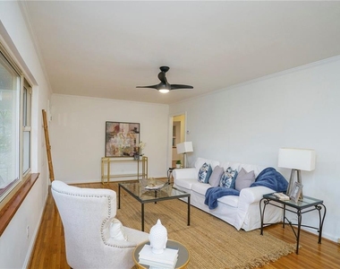 436 Grady Place - Photo Thumbnail 3