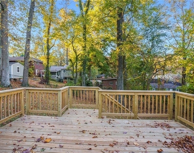 436 Grady Place - Photo Thumbnail 31