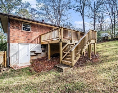 436 Grady Place - Photo Thumbnail 9