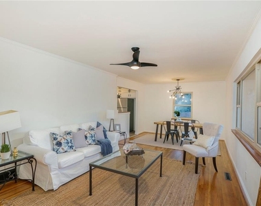 436 Grady Place - Photo Thumbnail 2