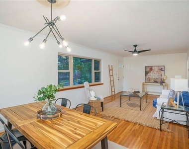 436 Grady Place - Photo Thumbnail 4