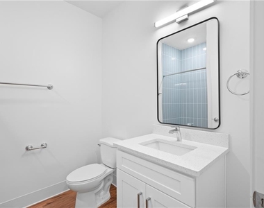 456 Flat Shoals Avenue Se - Photo Thumbnail 10