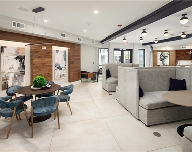 501 W Waugh Street - Photo Thumbnail 12