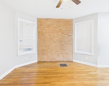 6639 S Bishop Street - Photo Thumbnail 4
