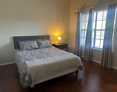 2300 Old Spanish Trail - Photo Thumbnail 14