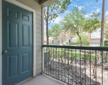2222 Maroneal Street - Photo Thumbnail 10