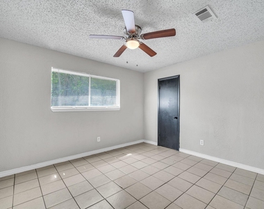 10902 Jutland Road - Photo Thumbnail 8
