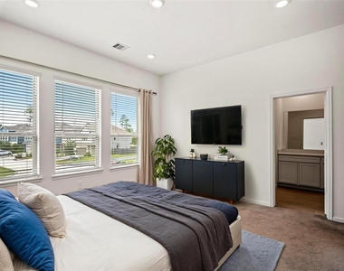 613 Royal Arch Drive - Photo Thumbnail 16