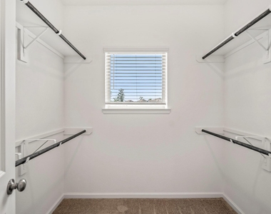 613 Royal Arch Drive - Photo Thumbnail 31