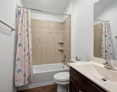 3308 Cold Swan Court - Photo Thumbnail 3