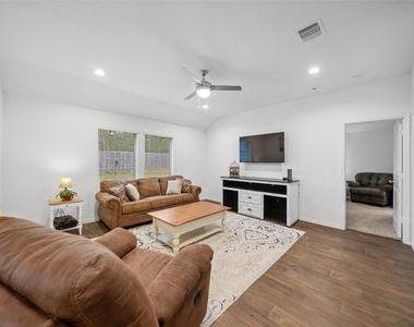 3308 Cold Swan Court - Photo Thumbnail 15
