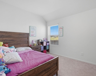 651 Spring Ashberry Court - Photo Thumbnail 22