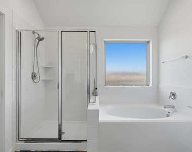 651 Spring Ashberry Court - Photo Thumbnail 17