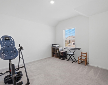 651 Spring Ashberry Court - Photo Thumbnail 23