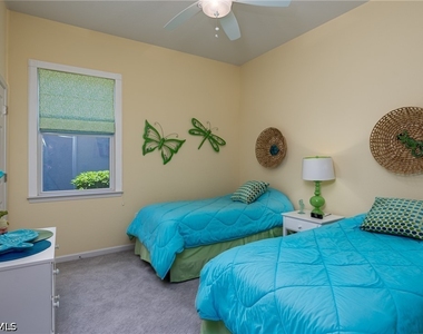 26414 Doverstone Street - Photo Thumbnail 13