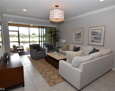9440 Benvenuto Court - Photo Thumbnail 4
