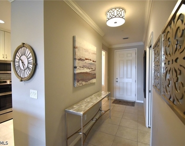9440 Benvenuto Court - Photo Thumbnail 3