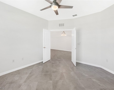 2672 Vine Avenue - Photo Thumbnail 16