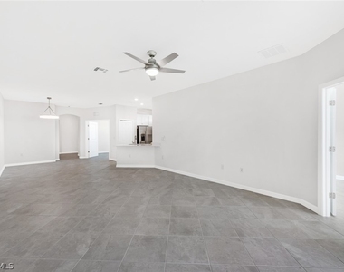 2672 Vine Avenue - Photo Thumbnail 12