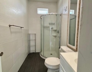 2330 Dorrington Street - Photo Thumbnail 6