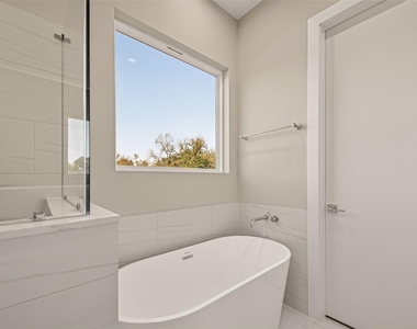 778 Paul Quinn Street - Photo Thumbnail 14