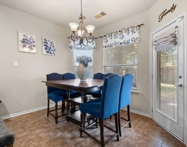 15818 Mossy Shores Court - Photo Thumbnail 8