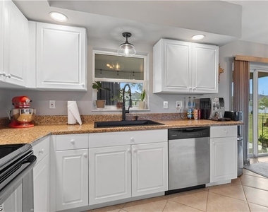 231 Nw 26th Avenue - Photo Thumbnail 2