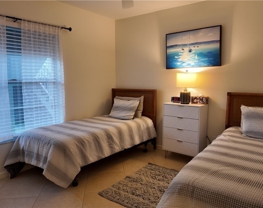 509 Roma Court - Photo Thumbnail 19