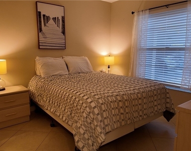 509 Roma Court - Photo Thumbnail 23
