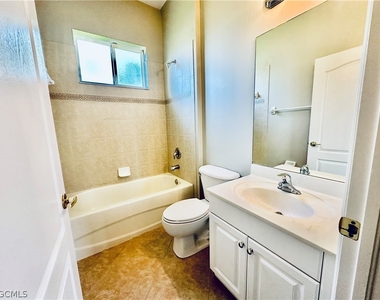 12469 Pebble Stone Court - Photo Thumbnail 13