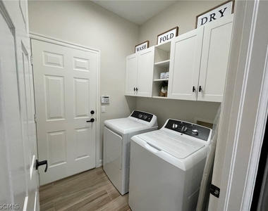 1628 Cayman Court - Photo Thumbnail 32